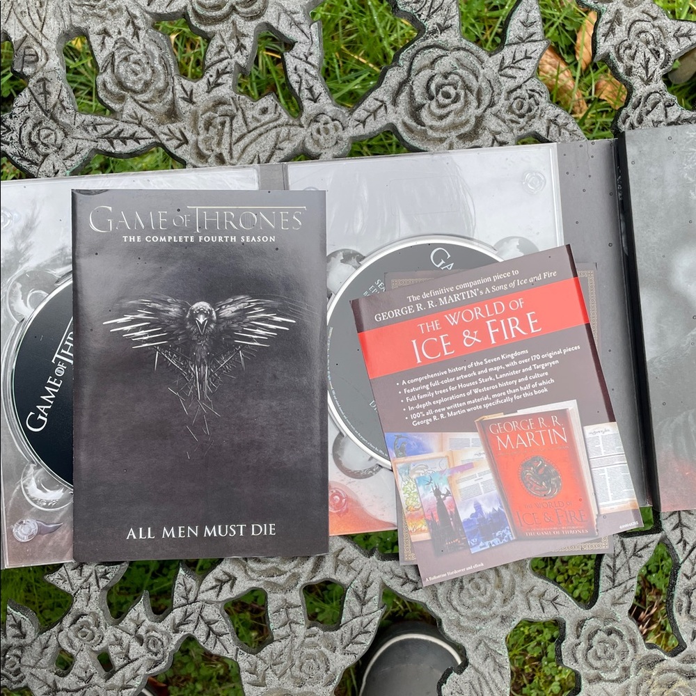 Game of Thrones Season 4 Complete Box Set - Black & Silver - Picture 6 of 7